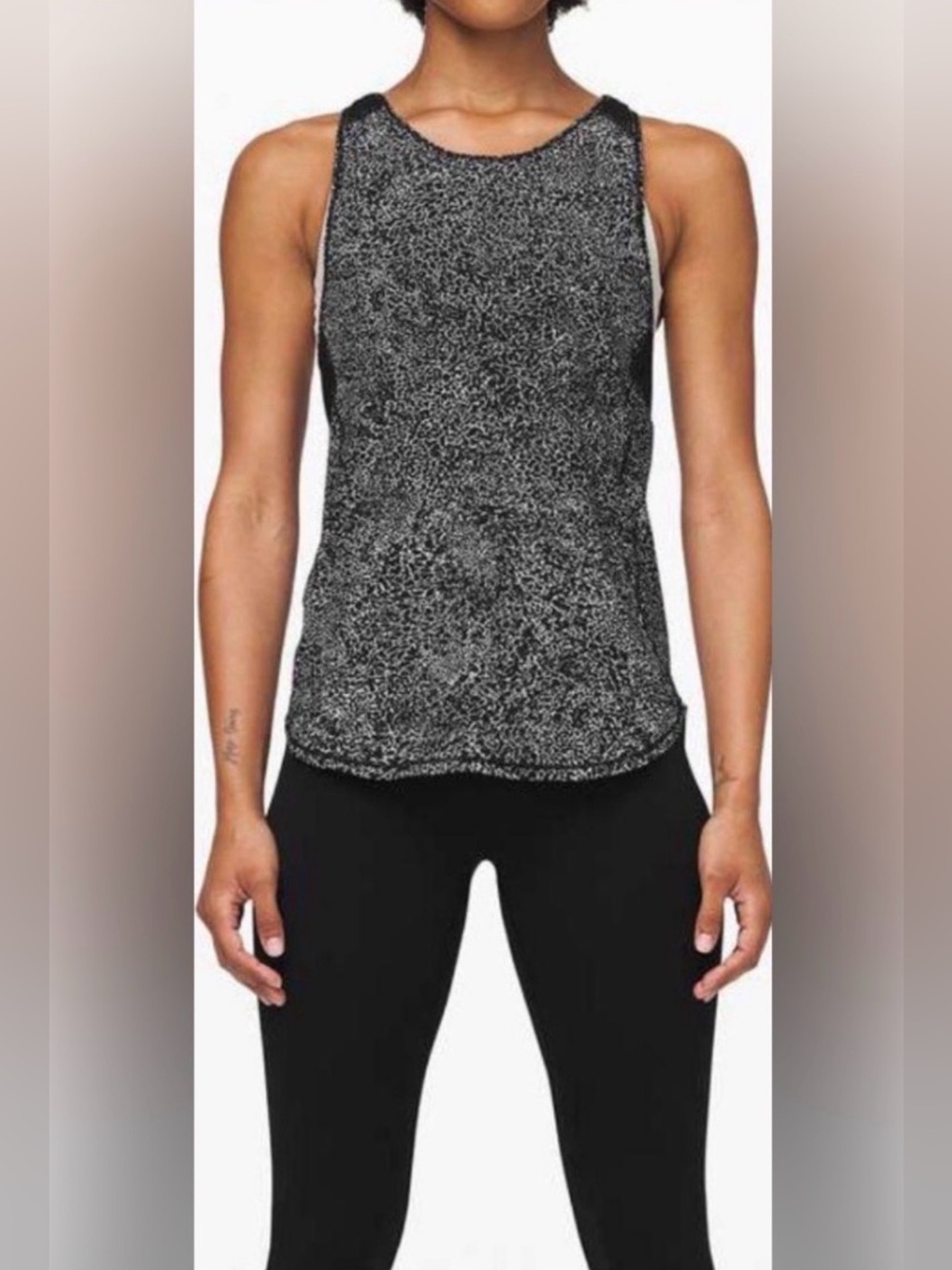 Lululemon Sculpt Tank ll Black/White Splatter Size Small. featuring mesh panels